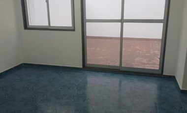 Alquiler Oficinas/Consultorios z/Correo Argentino en Centro.