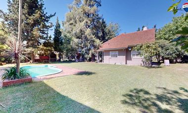 VENTA CASA QUINTA BOSQUES VARELA PILETA PARQUE