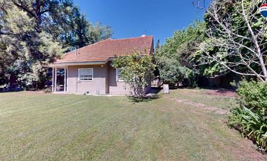 VENTA CASA QUINTA BOSQUES VARELA PILETA PARQUE