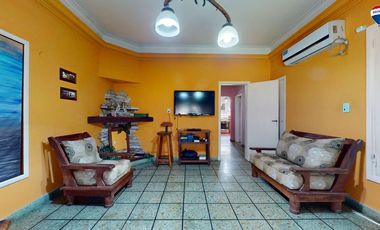 VENTA CASA QUINTA BOSQUES VARELA PILETA PARQUE