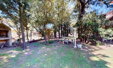 VENTA CASA QUINTA BOSQUES VARELA PILETA PARQUE