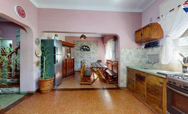 VENTA CASA QUINTA BOSQUES VARELA PILETA PARQUE