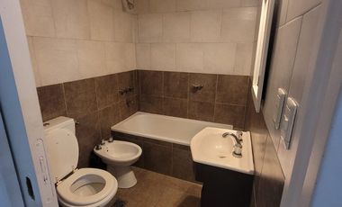 ALQUILER DEPARTAMENTO DOS AMBIENTES, MORON.