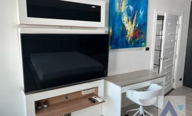 3 BR Condominium @Sathorn Gardens (AA38220)