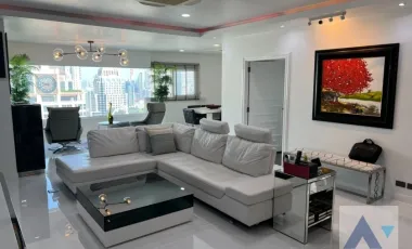3 BR Condominium @Sathorn Gardens (AA38220)