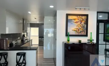 3 BR Condominium @Sathorn Gardens (AA38220)