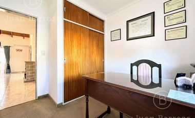 Venta Departamento de 3 ambientes con cochera en Lomas de Zamora Oeste