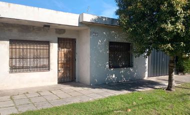 Casa en Luis Guillon