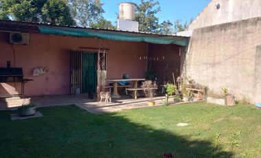 Casa en Luis Guillon