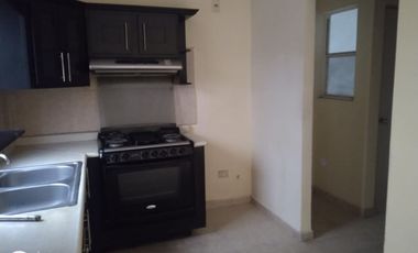 CASA EN RENTA COL. VILLAS DE ANAHUAC SAN NICOLAS DE LOS GARZA, N.L.