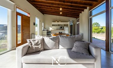 Casa en Venta en Costa Esmeralda con gas natural