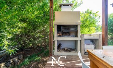 Casa en Venta en Costa Esmeralda con gas natural