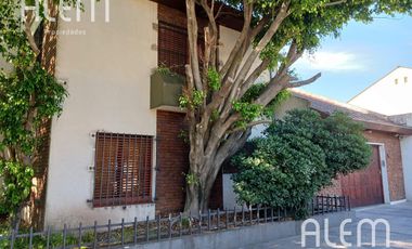 Casa en venta en Lomas de Zamora Oeste