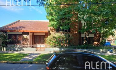 Casa en venta en Lomas de Zamora Oeste