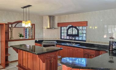 Hermosa casa en Pinar de la venta