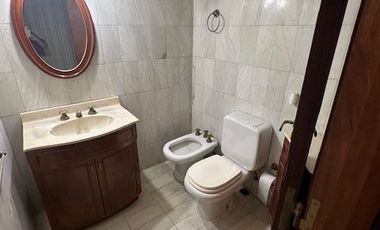 Casa - Lomas de Zamora Este