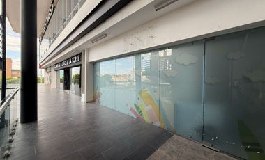 Renta local comercial en El Refugio Querétaro