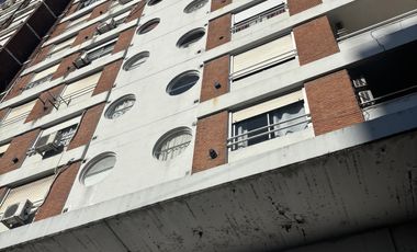 Departamento 2 ambientes. Excelente ubicación. Vicente López.