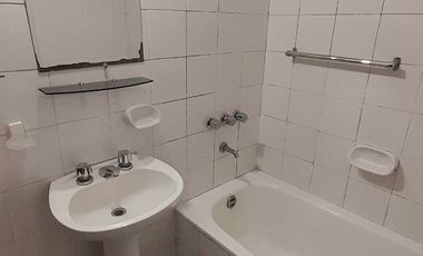 Departamento 2 ambientes. Excelente ubicación. Vicente López.