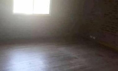 Retasado - Casa de 4 Dormitorios en Alamo Alto - Maschwitz