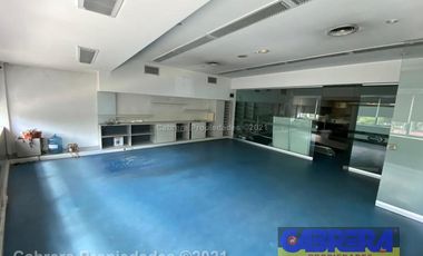 Edificio Comercial - Remedios De Escalada