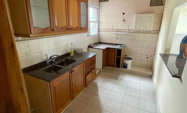 Casa en S.Isi.-Vias/Rolon