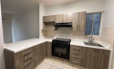 CASA EN RENTA, VILLAS LA RIOJA - CARRETERA NACIONAL, MTY. N.L.