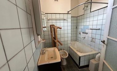 Maza al 900 Casa/Lote con 3 unidades en Venta en Boedo