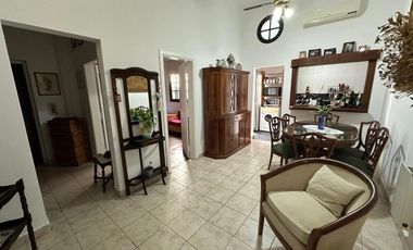 Maza al 900 Casa/Lote con 3 unidades en Venta en Boedo