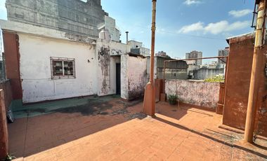 Maza al 900 Casa/Lote con 3 unidades en Venta en Boedo