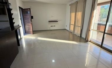 Depto 3 amb con Parrilla y Galería – Amaneceres Residence Canning