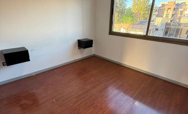 Depto 3 amb con Parrilla y Galería – Amaneceres Residence Canning