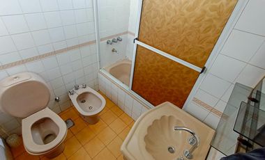 Venta Departamento en Lanús Este de 2 ambientes con Balcón al Frente