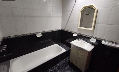 PH 4 ambientes con cochera en San Justo sobre Illia