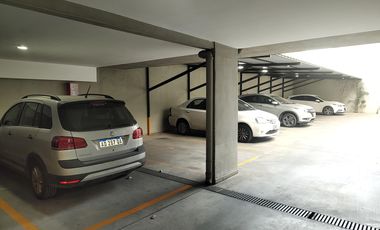 Se venden 10 cocheras contiguas  (en forma conjunta)  Barrio República de la Sexta