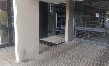 Se venden 10 cocheras contiguas  (en forma conjunta)  Barrio República de la Sexta