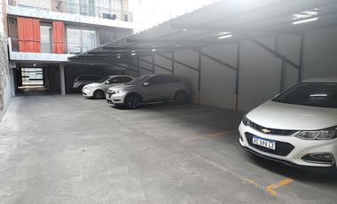 Se venden 10 cocheras contiguas  (en forma conjunta)  Barrio República de la Sexta