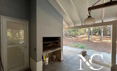 Casa en  venta en Costa Esmeralda con fondo libre