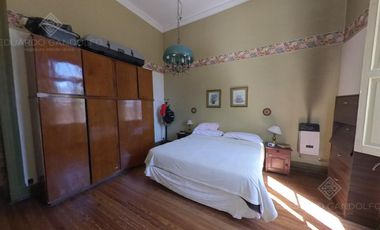 Muy buena casa de estilo con Excelente Lote!!!