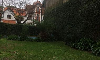 Casa a actualizar -  Excelente zona -OPORTUNIDAD