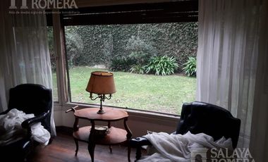 Casa a actualizar -  Excelente zona -OPORTUNIDAD