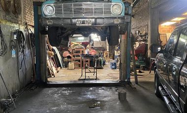 Galpón - Luis Guillon