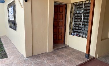 Vende acogedora casa La Calera, 3 dormitorios, movilización