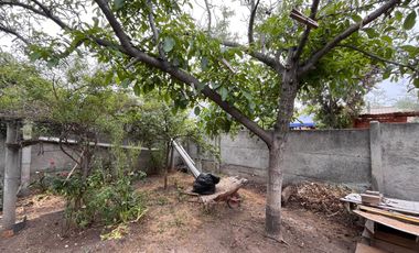 CASA FAMILIAR FRENTE A PLAZA EN LA FLORIDA