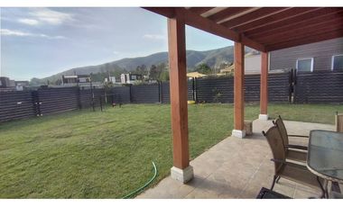 Se Vende Casa En Condominio La Gruta Limache