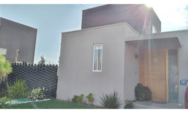 Se Vende Casa En Condominio La Gruta Limache