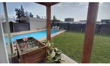 Se Vende Casa En Condominio La Gruta Limache