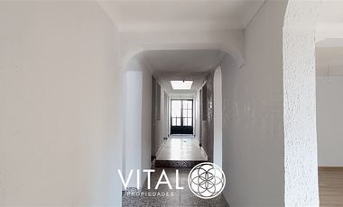 Casa Recien Remodelada En Venta De 3 Dorm. En San Miguel SOLO AL CONTADO