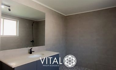 Casa Recien Remodelada En Venta De 3 Dorm. En San Miguel SOLO AL CONTADO