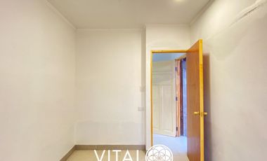 Casa en arriendo c/ estacionamiento en Metro Quilín